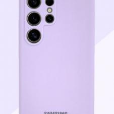 Samsung S 24 ultra в ярком сиреневом чехле Либо в такси, высаживаясь ориентировочно на советской 6 или в округе района