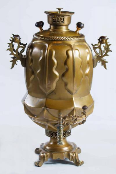 Продать самовары и бинокли